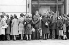 5de19624fc2754f12028c034be44915adf1