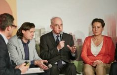 27c59bc33e22a7176cd35ecd78195880e06