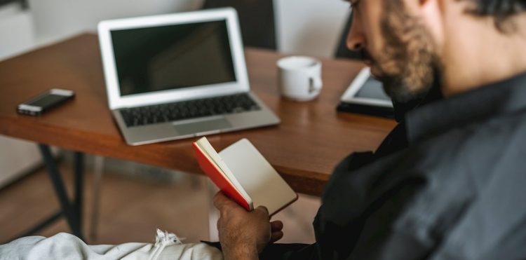 Odnowiony tani i dobry telefon na Allegro