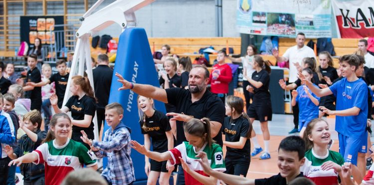 Regionalne Rozgrywki Klubów Sportowych Orange (4)