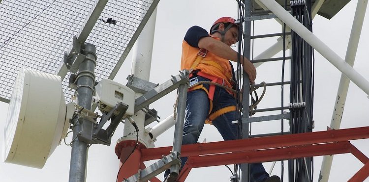 Częstotliwość częstotliwości nierówna – pasma „pokryciowe” i „pojemnościowe”