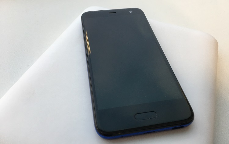 HTC U11 life - front telefonu