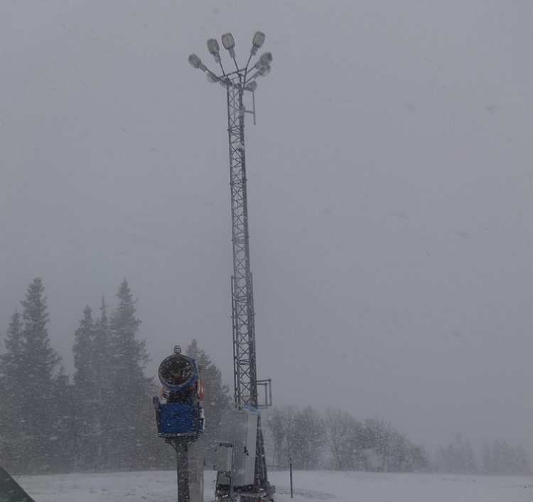 stacja bazowa przy nartostradzie w Białce Tatrzańskiej