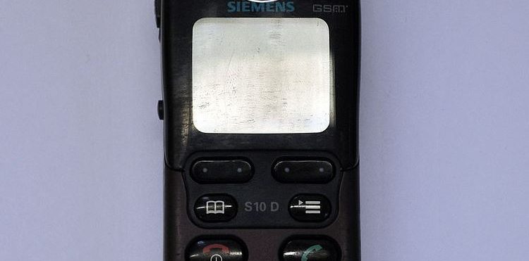 Co w gadżetach piszczy (1998)