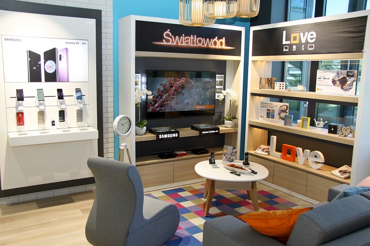 Smart Store Orange w Miasteczku Orange 