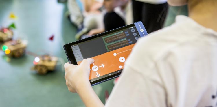 Fundacja Orange wraca do szkoły