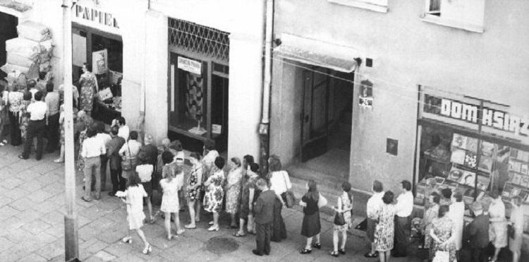 W telekomunikacji wracają czasy PRL-owskiego erzacu. Uczcijmy to konkursem ;-) [Wyniki!]