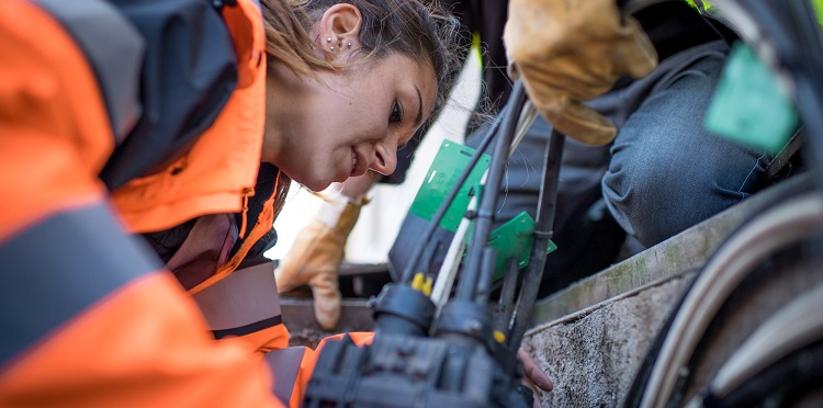 Światłowód Orange w Krakowie - grafika ilustracyjna