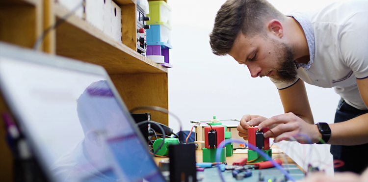 FabLab Gdańsk powered by Orange – powstało nowe miejsce edukacji i twórczości