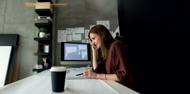 Smartfony i laptopy w atrakcyjnych cenach oraz nowoczesny dekoder 4K z Multinagrywarką w nowej ofercie od Orange