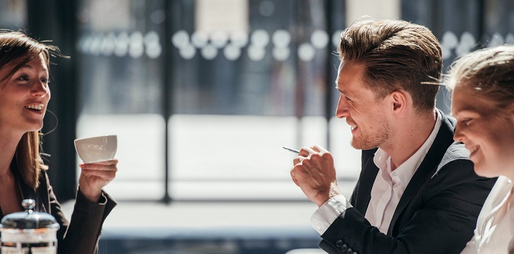 eSIM na smartfony (i nie tylko) dla największych firm