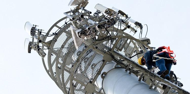 Z czego składa się stacja bazowa? To nie tylko wieża!