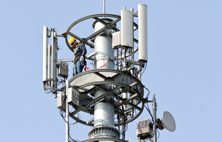 Wierzchołek stacji bazowej Orange Polska