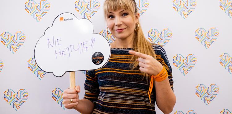 Ania Guzik w #jestnaswiecej, Pracownia Orange w Jurczycach