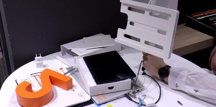 Umowy na tablecie podpiszesz już we wszystkich salonach Orange