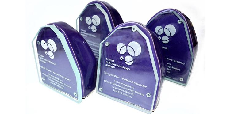 Nagroda za 15 lat współpracy z Forum Odpowiedzialnego Biznesu