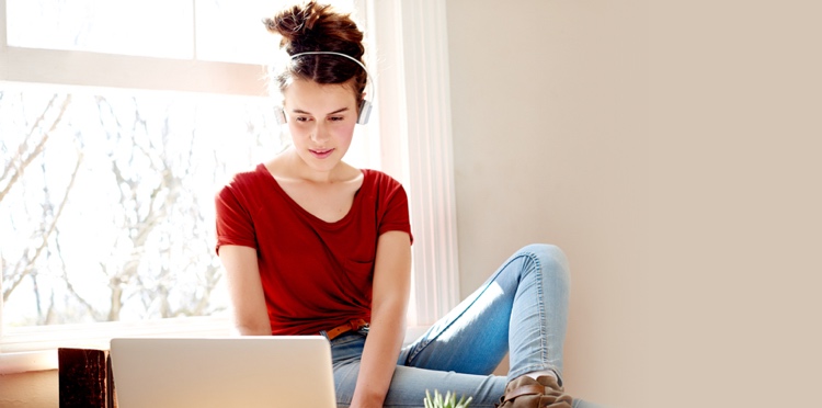 Od dziś w Orange bezpłatny transfer danych na wybranych stronach edukacyjnych