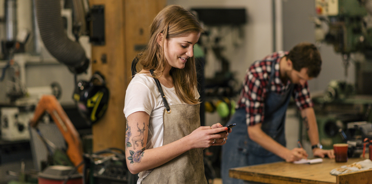 Przenieś swoją firmę do Orange Flex i korzystaj z usług tak, jak potrzebujesz