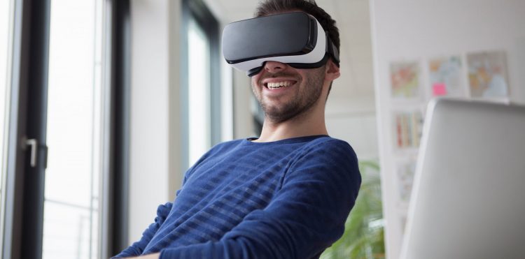 Orange szkoli pracowników z pomocą technologii VR