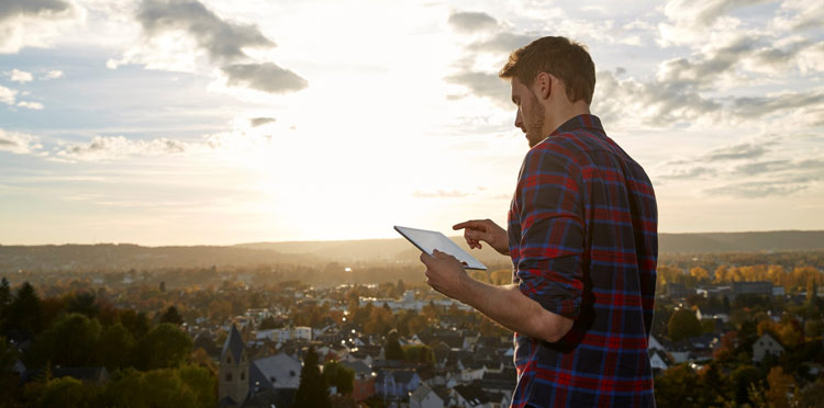 Już 2 miliony kart M2M od Orange Polska ułatwiają nam codzienne życie, pomagają rozwijać biznes, dbać o ekologię i usprawniać funkcjonowanie miast.