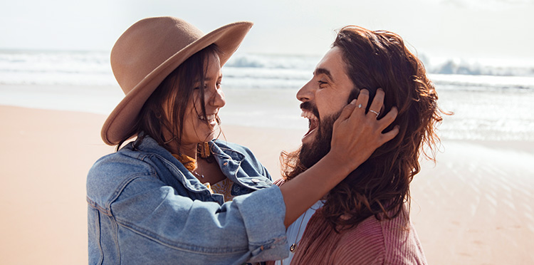 Korzystaj z Tindera i zapłać za niego z Orange