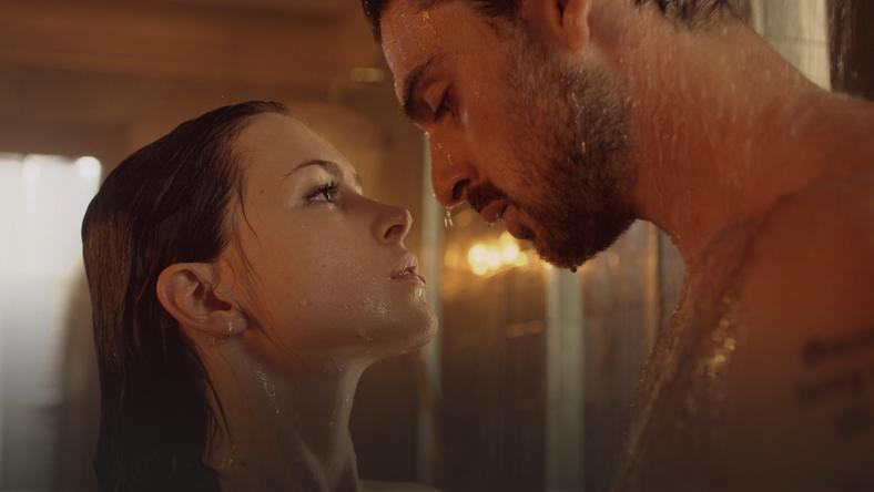 netflix w orange love