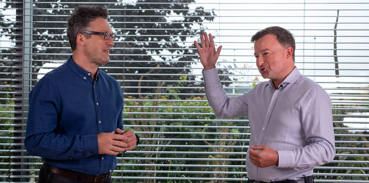 „Wszyscy ludzie strategii” – Maciej Nowohoński