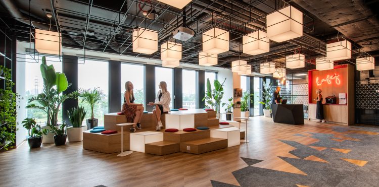 Biura Orange wśród najlepszych w Europie