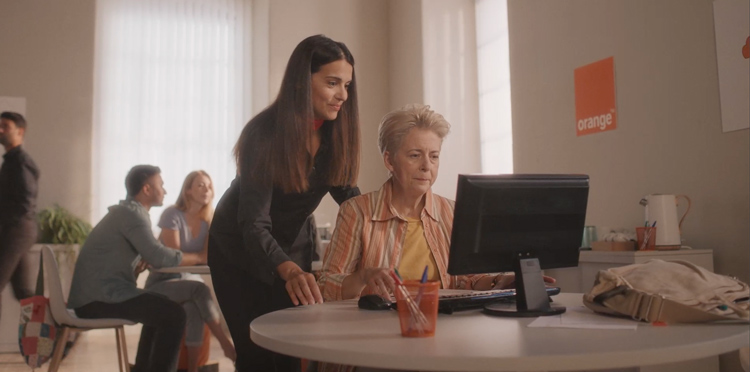 Przybliżamy cyfrowy świat seniorom