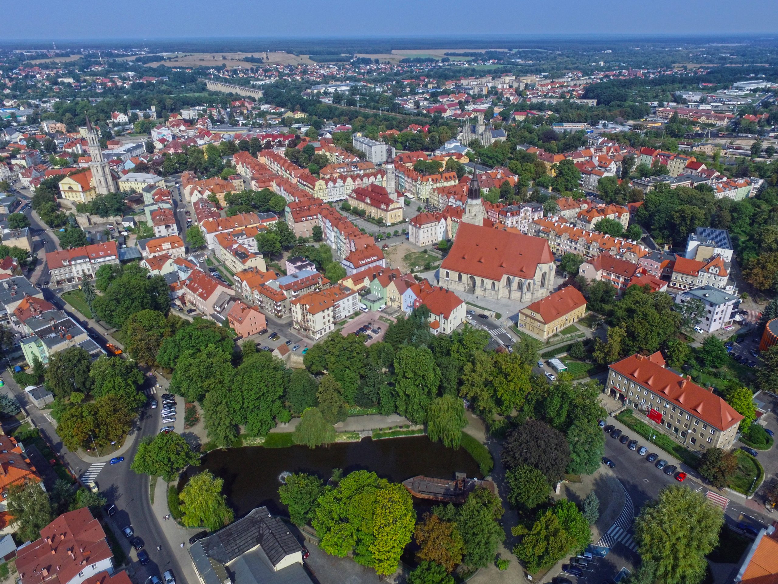 boleslawiec-scaled.jpg