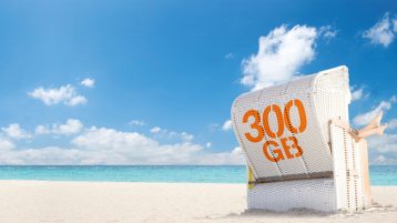 Na wakacje od Orange 300 GB extra oraz smartfon w supercenie