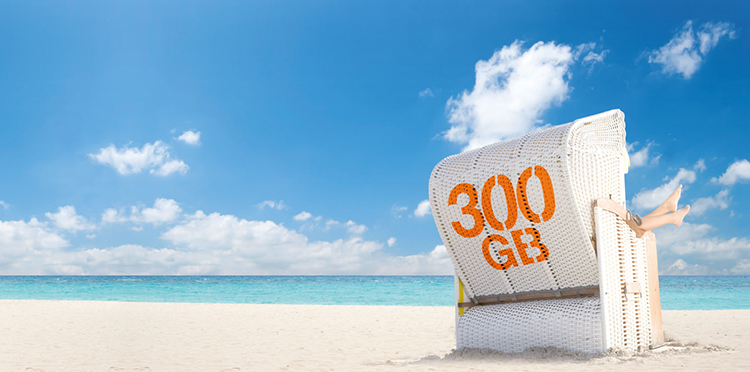 Na wakacje od Orange 300 GB extra oraz smartfon w supercenie